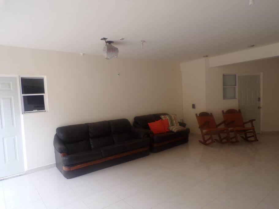 Apartamento 12 Con Dos Camas , A 200 Mts Del Vado Del Rio , Cerca Del Centro De Gobierno , Internet De Alta Velocidad Hermosillo Ngoại thất bức ảnh